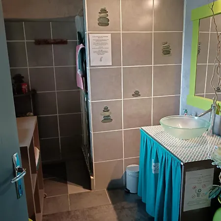 La Chaumiere En Bellevue Guest house